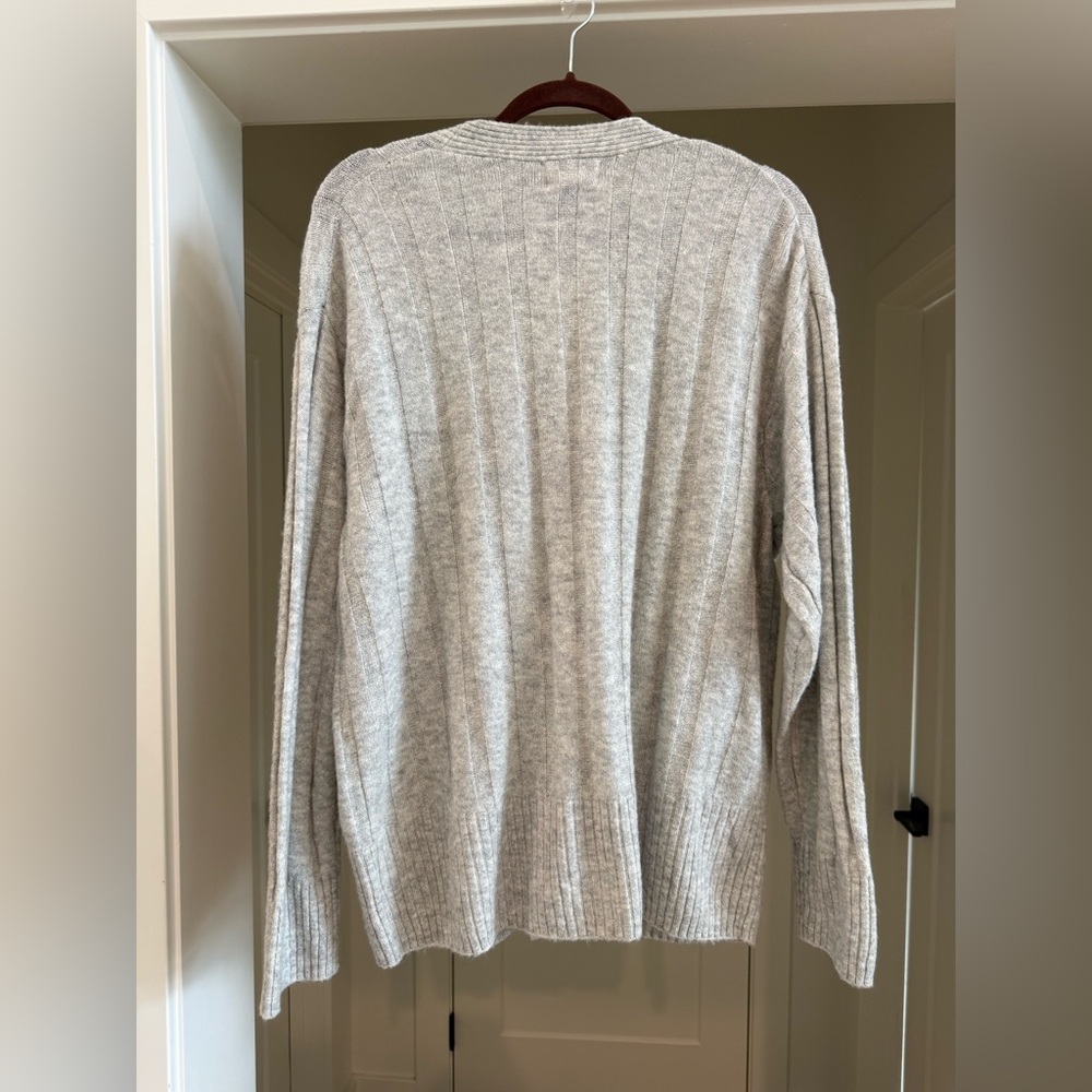 Universal Thread V-Neck Knit Ribbed Cardigan
Swea… - image 2